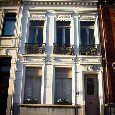 Bed and Breakfast Chambres D'hotes La Halte Bourgeoise