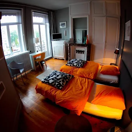Bed and Breakfast Chambres D'hotes La Halte Bourgeoise